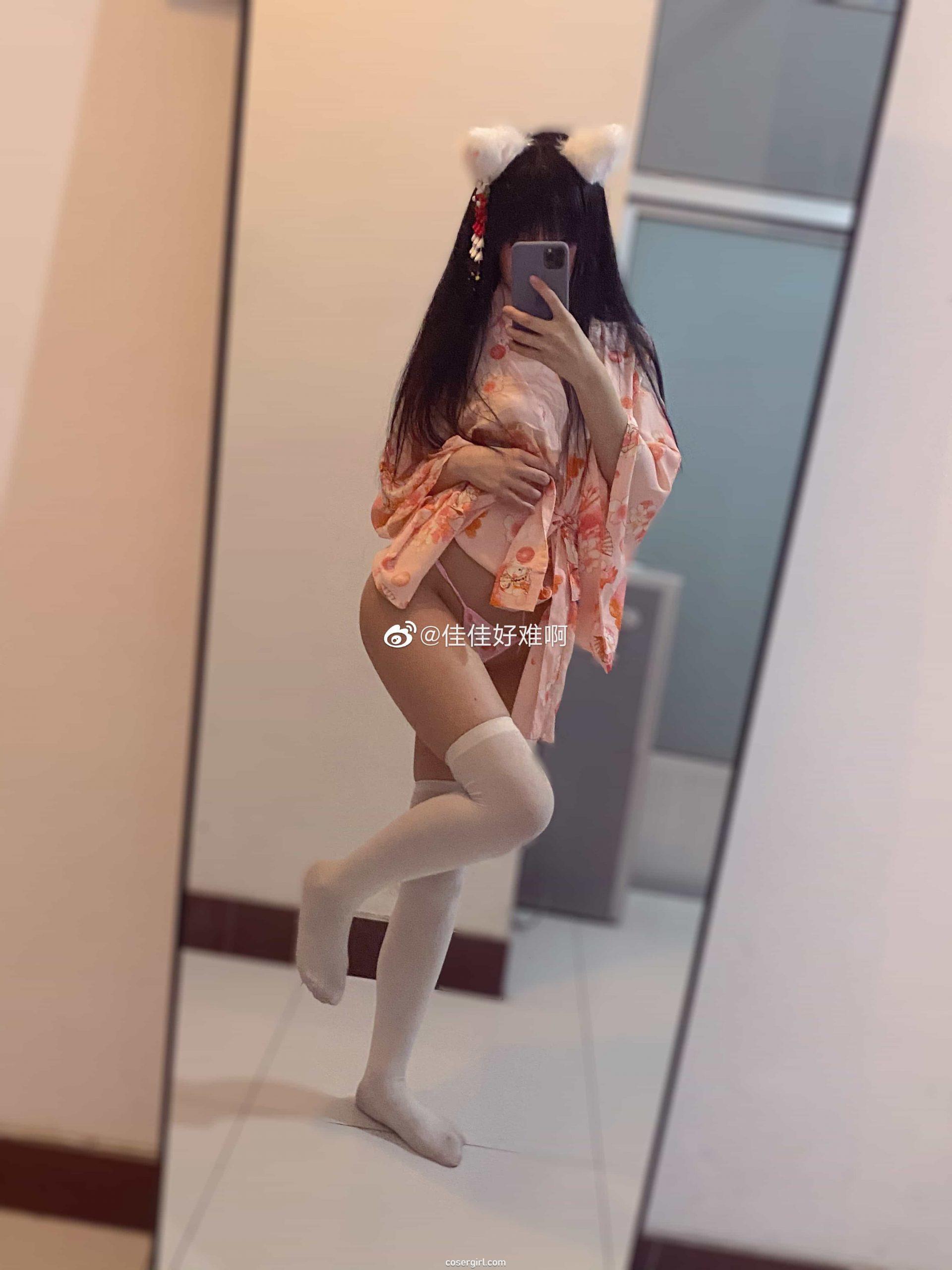 图片[6]-佳佳好难啊 VOL.12 亲亲 + VOL.13 神住在天上 我住在哪里呢 - coser福利社-coser福利社