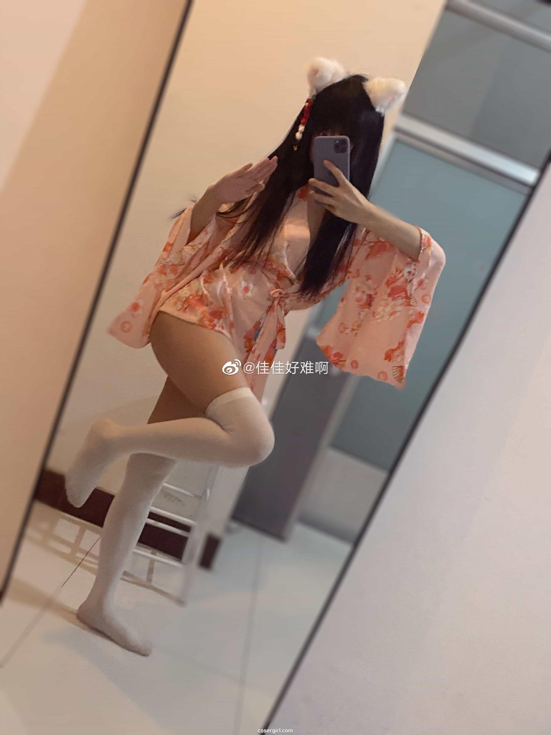 图片[7]-佳佳好难啊 VOL.12 亲亲 + VOL.13 神住在天上 我住在哪里呢 - coser福利社-coser福利社