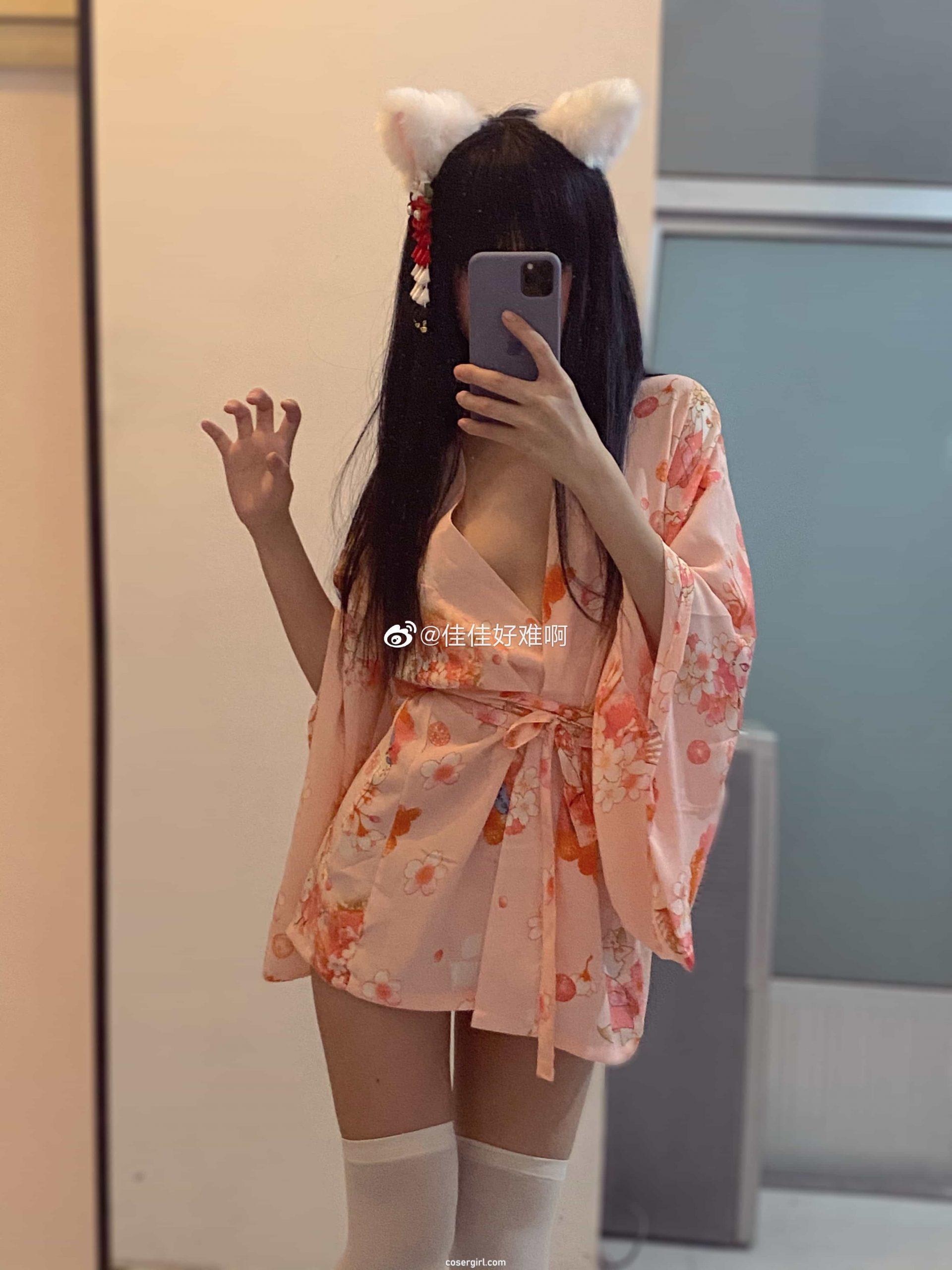 图片[9]-佳佳好难啊 VOL.12 亲亲 + VOL.13 神住在天上 我住在哪里呢 - coser福利社-coser福利社