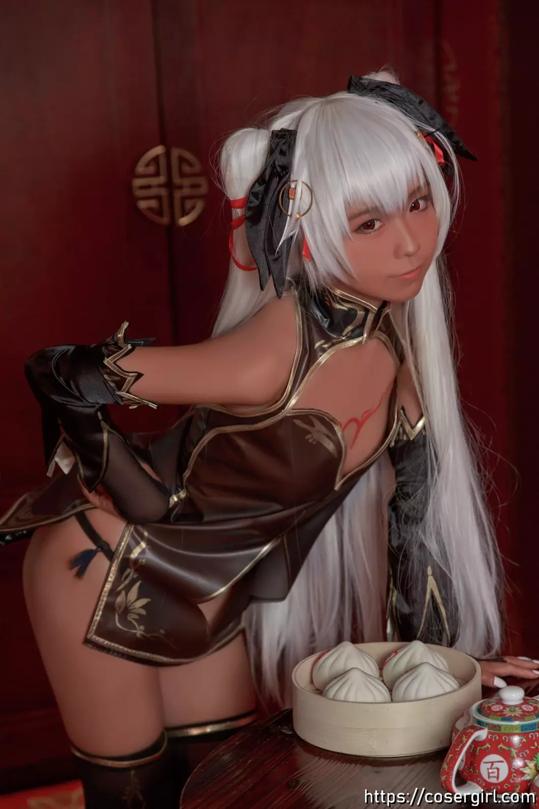 图片[1]-G44不会受伤 Vol.024 褐色旗袍娘 - coser福利社-coser福利社