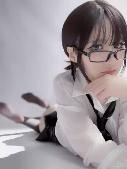 幼愛youmeko 写真合集下载 - coser福利社[31套][8.75GB]-coser福利社