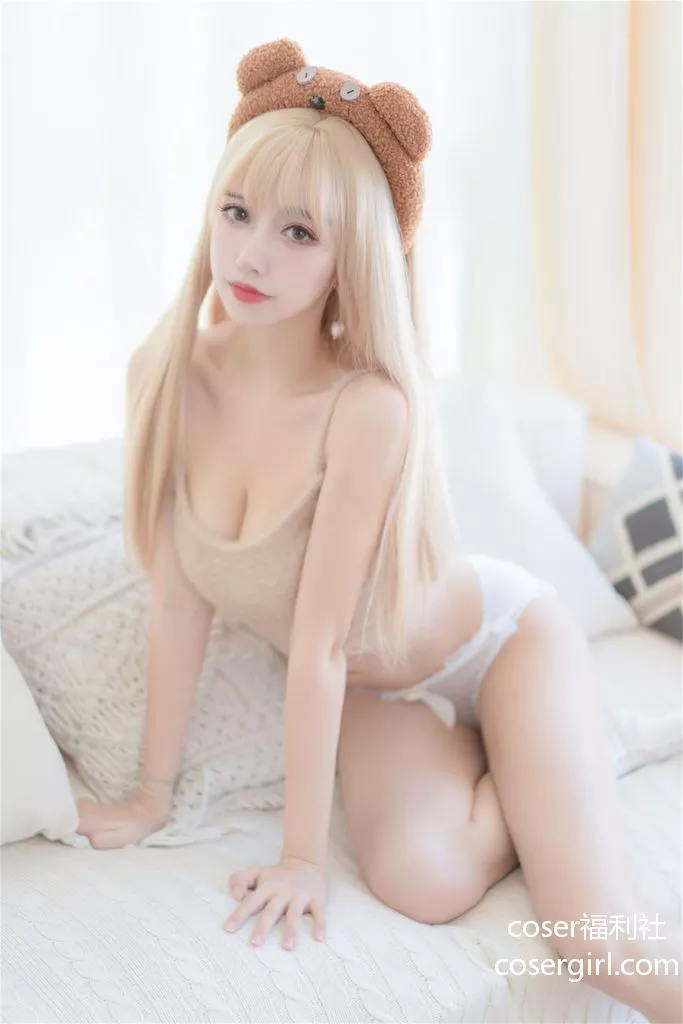 图片[1]-过期米线线喵 小熊软糖 美女写真图片欣赏 - coser福利社-coser福利社