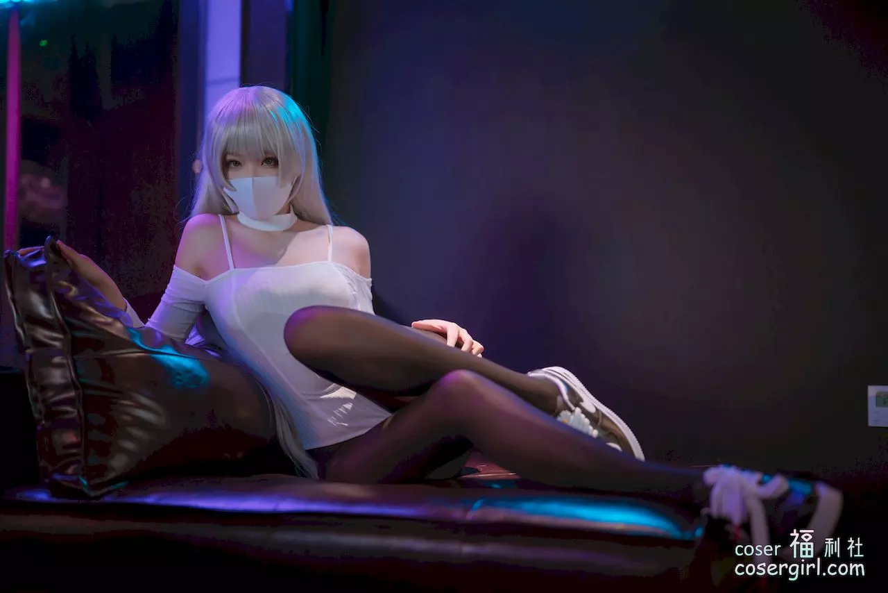 图片[8]-轩萧学姐 高开叉运动鞋 茑 美女图片欣赏 - coser福利社-coser福利社