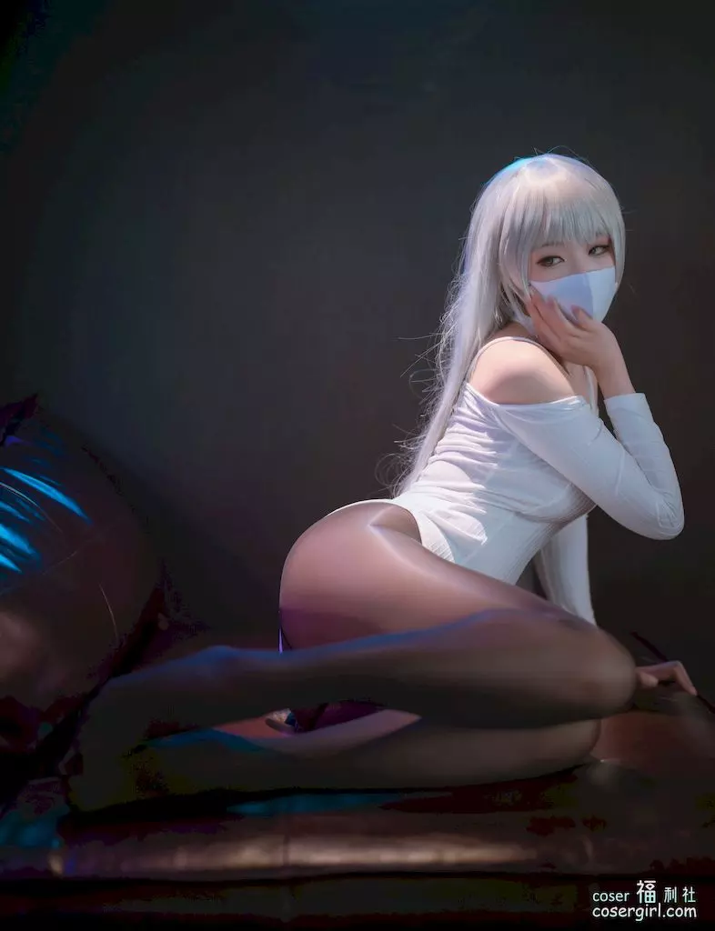 图片[46]-轩萧学姐 高开叉运动鞋 茑 美女图片欣赏 - coser福利社-coser福利社