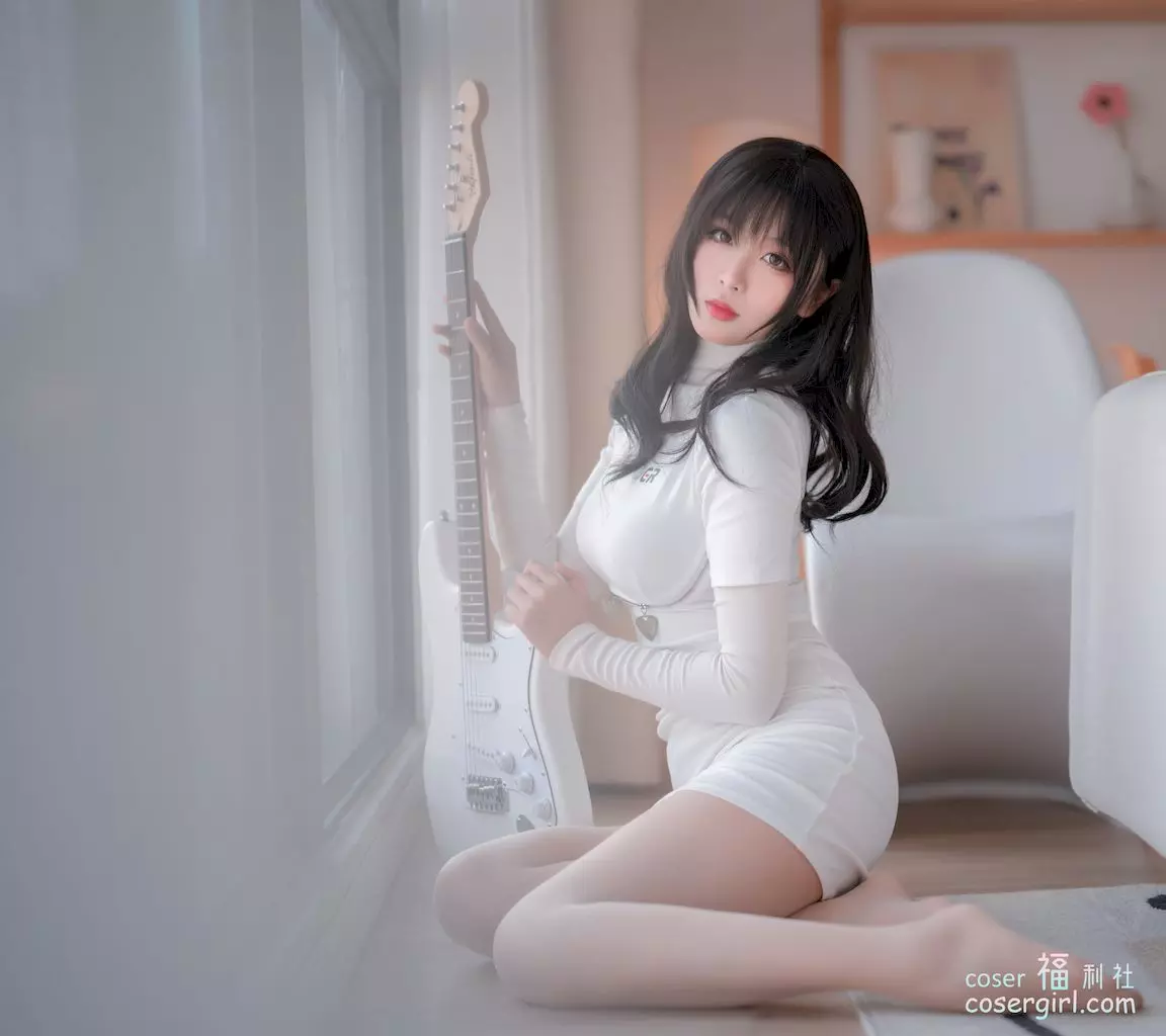 图片[16]-轩萧学姐 吉他妹妹肉丝套 美女图片欣赏 - coser福利社-coser福利社