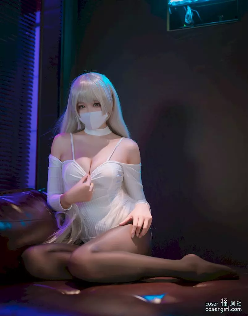 图片[12]-轩萧学姐 高开叉运动鞋 茑 美女图片欣赏 - coser福利社-coser福利社