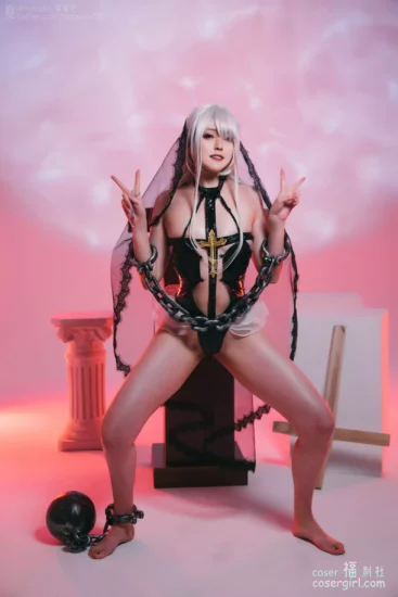 Natsuko夏夏子 Behind the Aura 反差修女 [40P] 美女写真图片欣赏-coser福利社