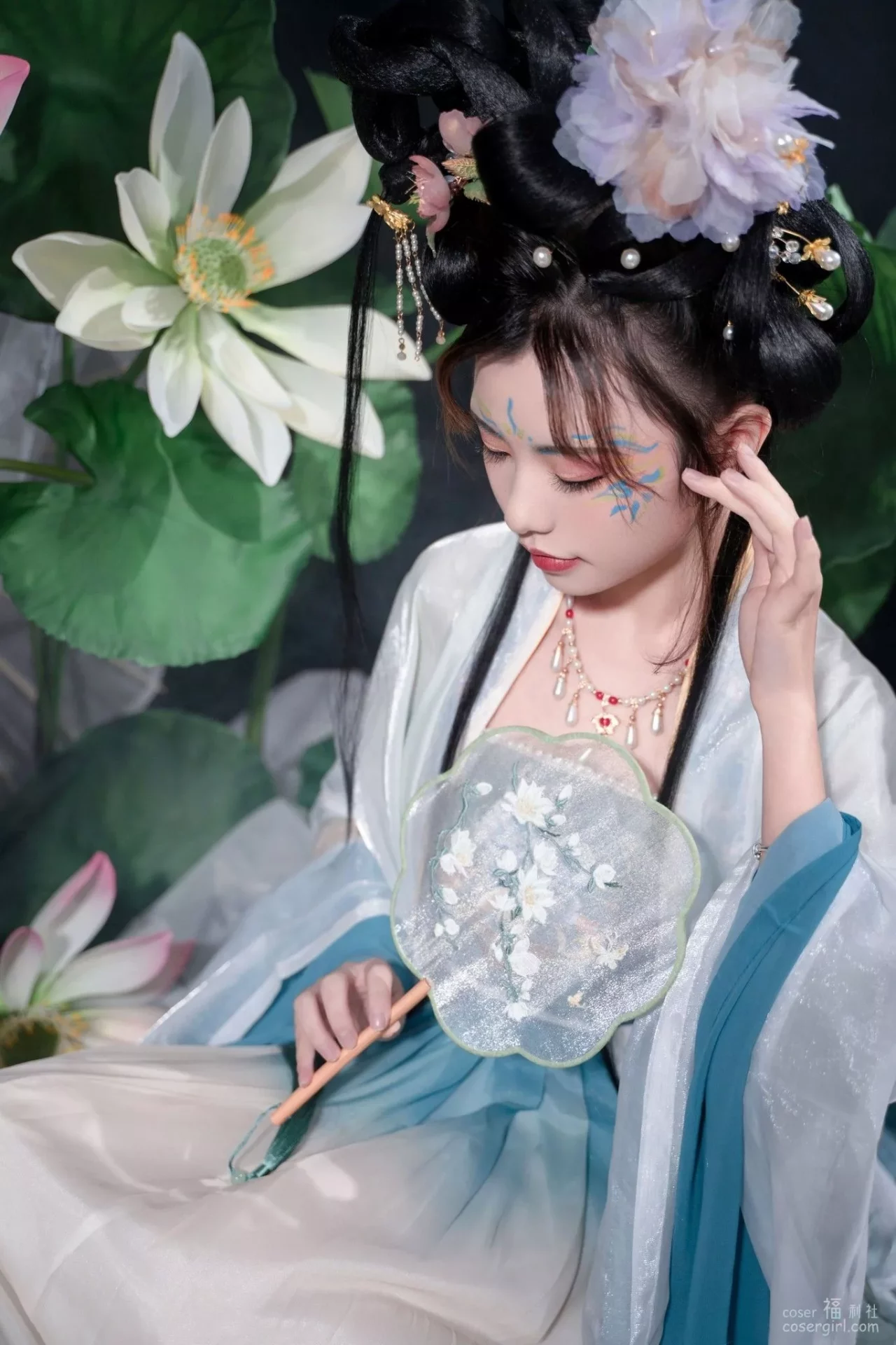 图片[1]-喵小吉-古风•月华清 美女写真图片欣赏 - coser福利社-coser福利社