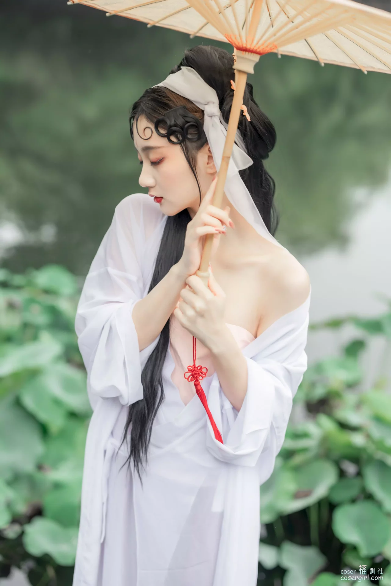 兔子Zzz不吃胡萝卜 写真合集下载