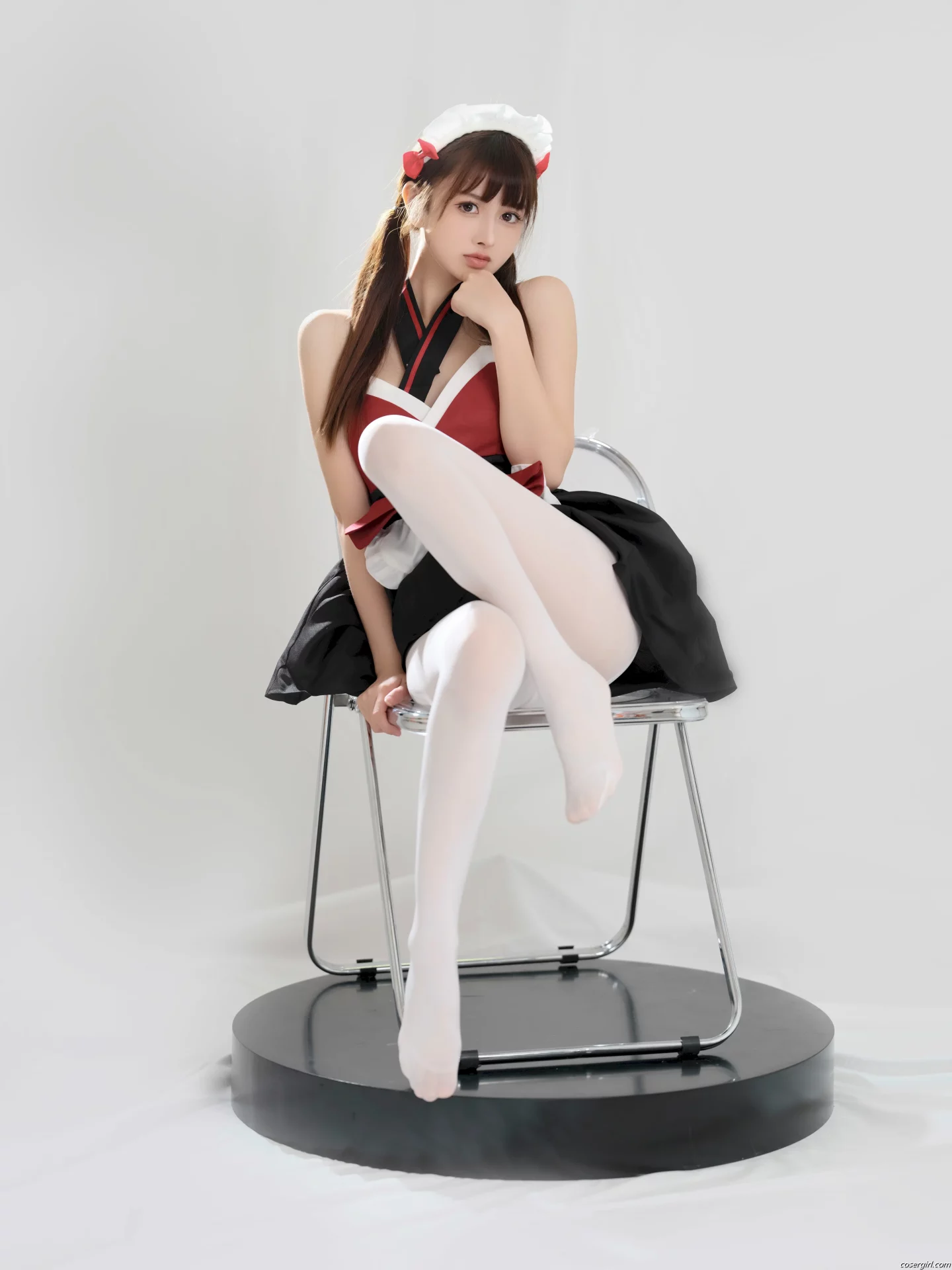 图片[2]-河豚抚子 红衣小女仆 美女写真图片欣赏 - coser福利社-coser福利社