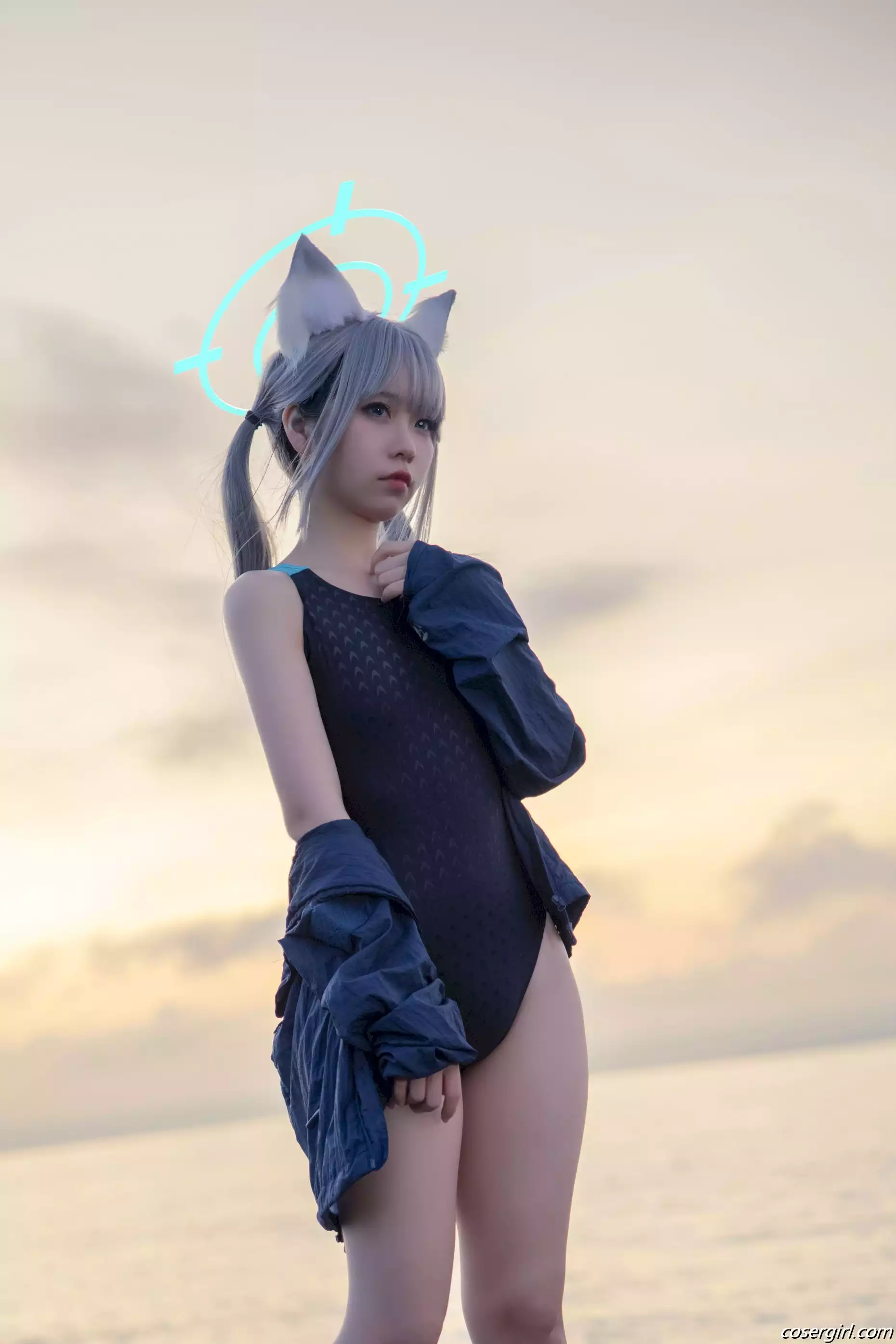 图片[5]-G44不会受伤 碧蓝档案 砂狼白子泳装 美女写真图片欣赏 - coser福利社-coser福利社