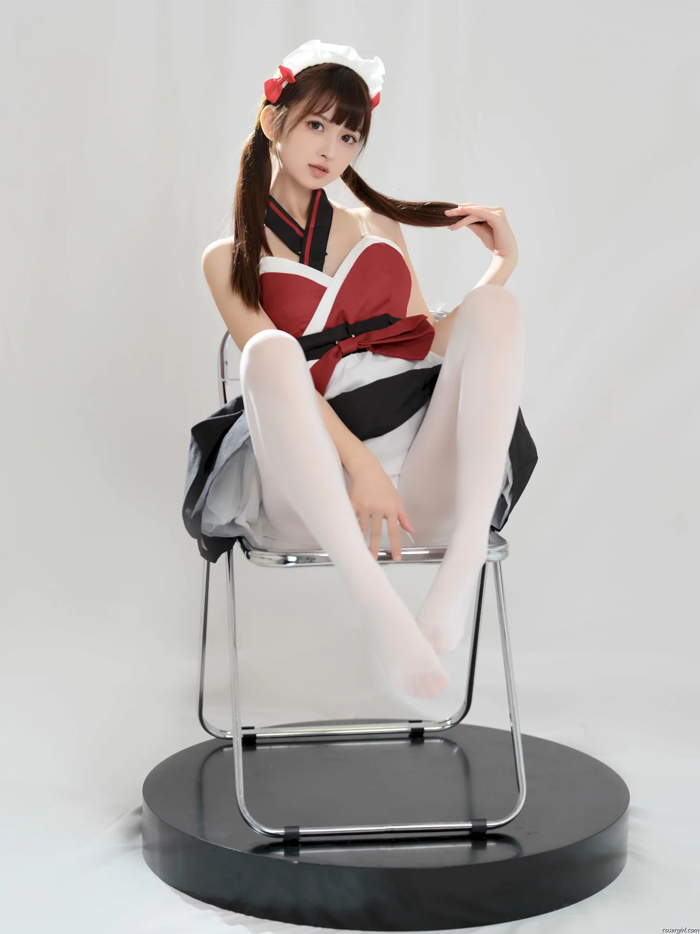 图片[4]-河豚抚子 红衣小女仆 美女写真图片欣赏 - coser福利社-coser福利社