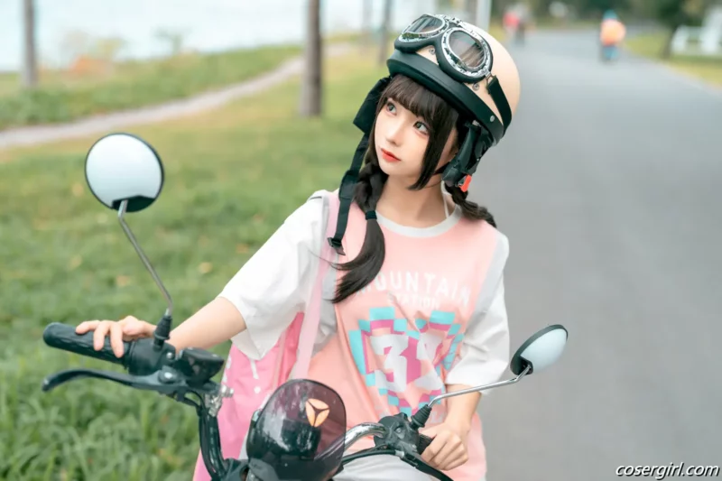 蠢沫沫 小电车 美女写真图片欣赏-coser福利社