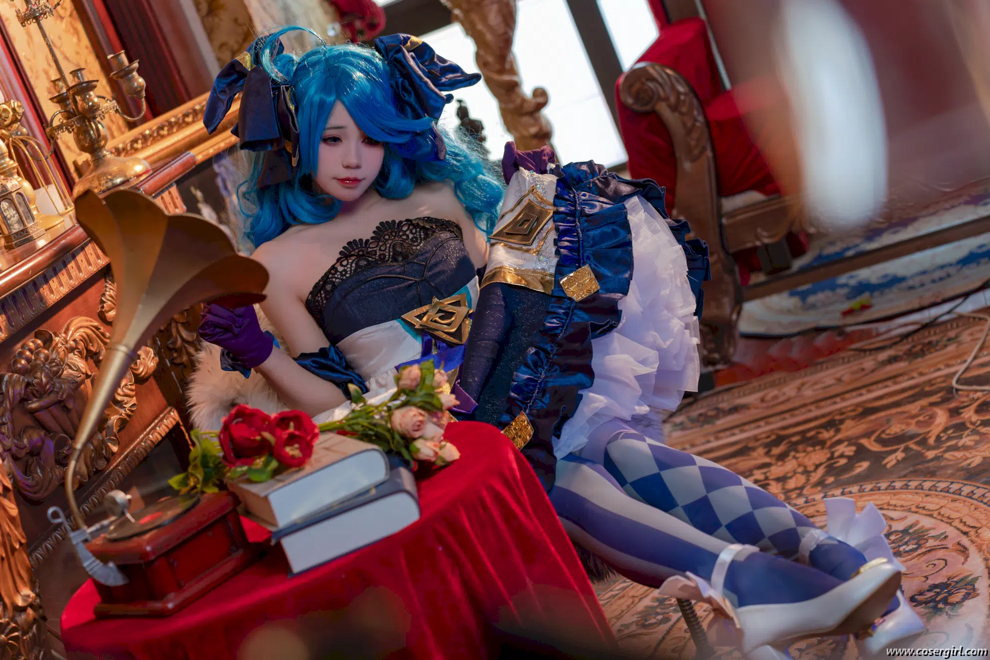 图片[7]-黏黏团子兔 《兔兔班车·格温》 美女写真图片预览 - coser福利社-coser福利社