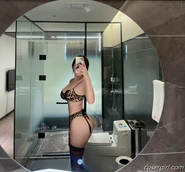 奶宝妹纸 写真合集下载-coser福利社