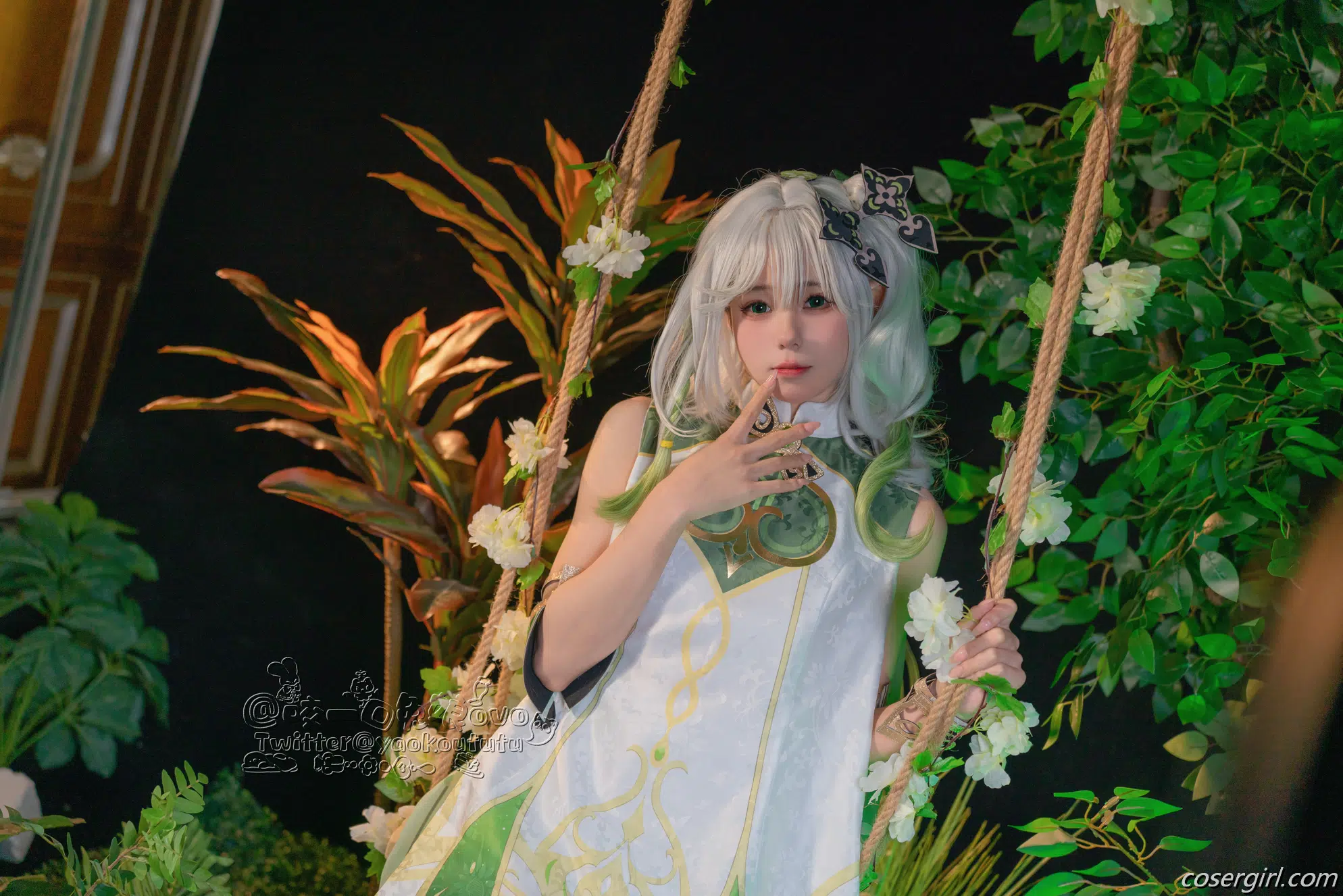 黏黏团子兔 万年萝莉纳西妲