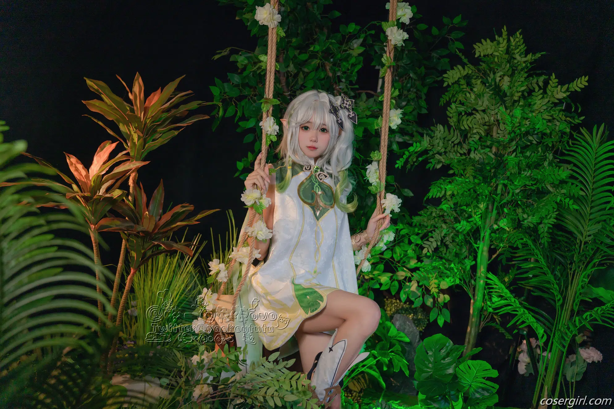 黏黏团子兔 万年萝莉纳西妲