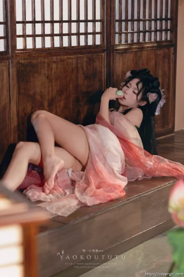 黏黏团子兔 醉倒荷塘边•游园惊梦-coser福利社