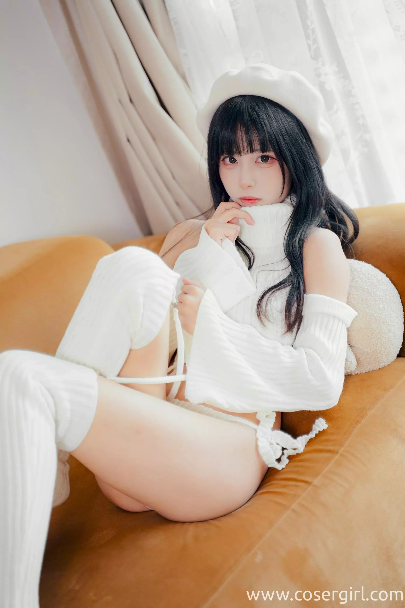 图片[1]-三無人型 冬日白色毛衣 - coser福利社[在线欣赏]-coser福利社