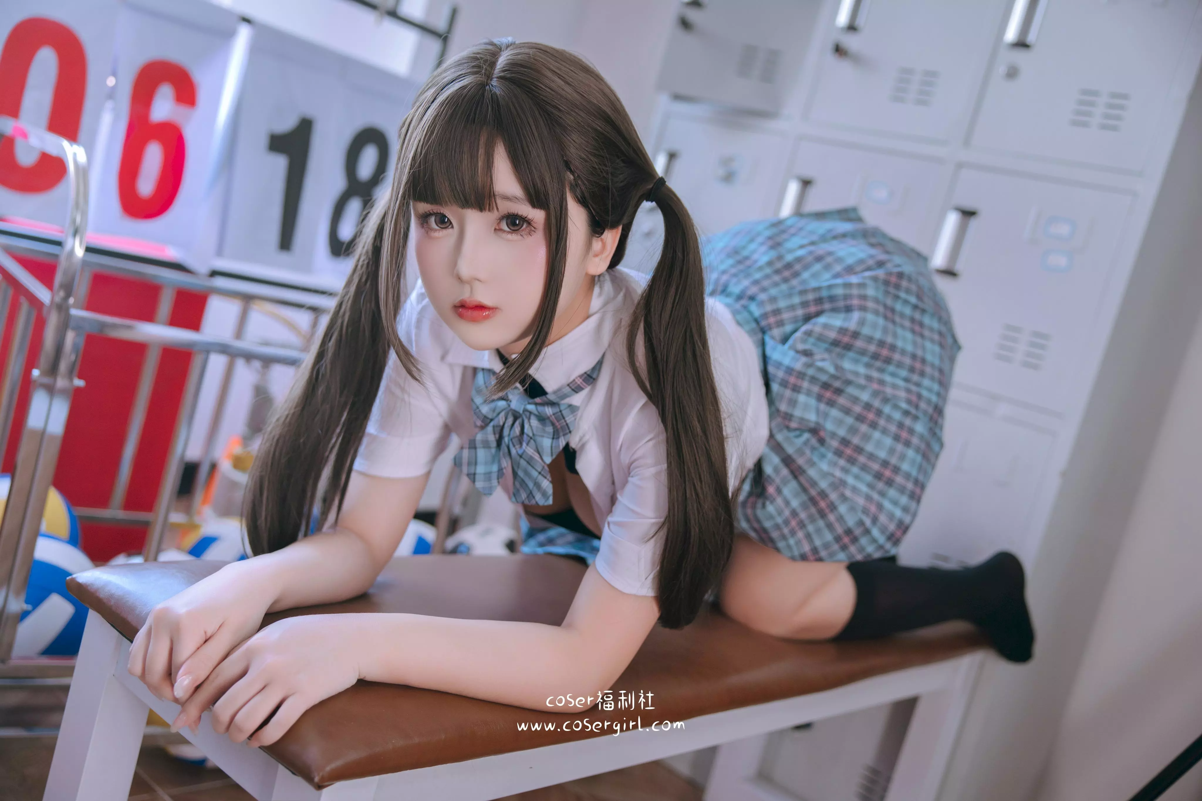 图片[2]-日奈娇 更衣室 - coser福利社[下载][195P-3.52GB]-coser福利社