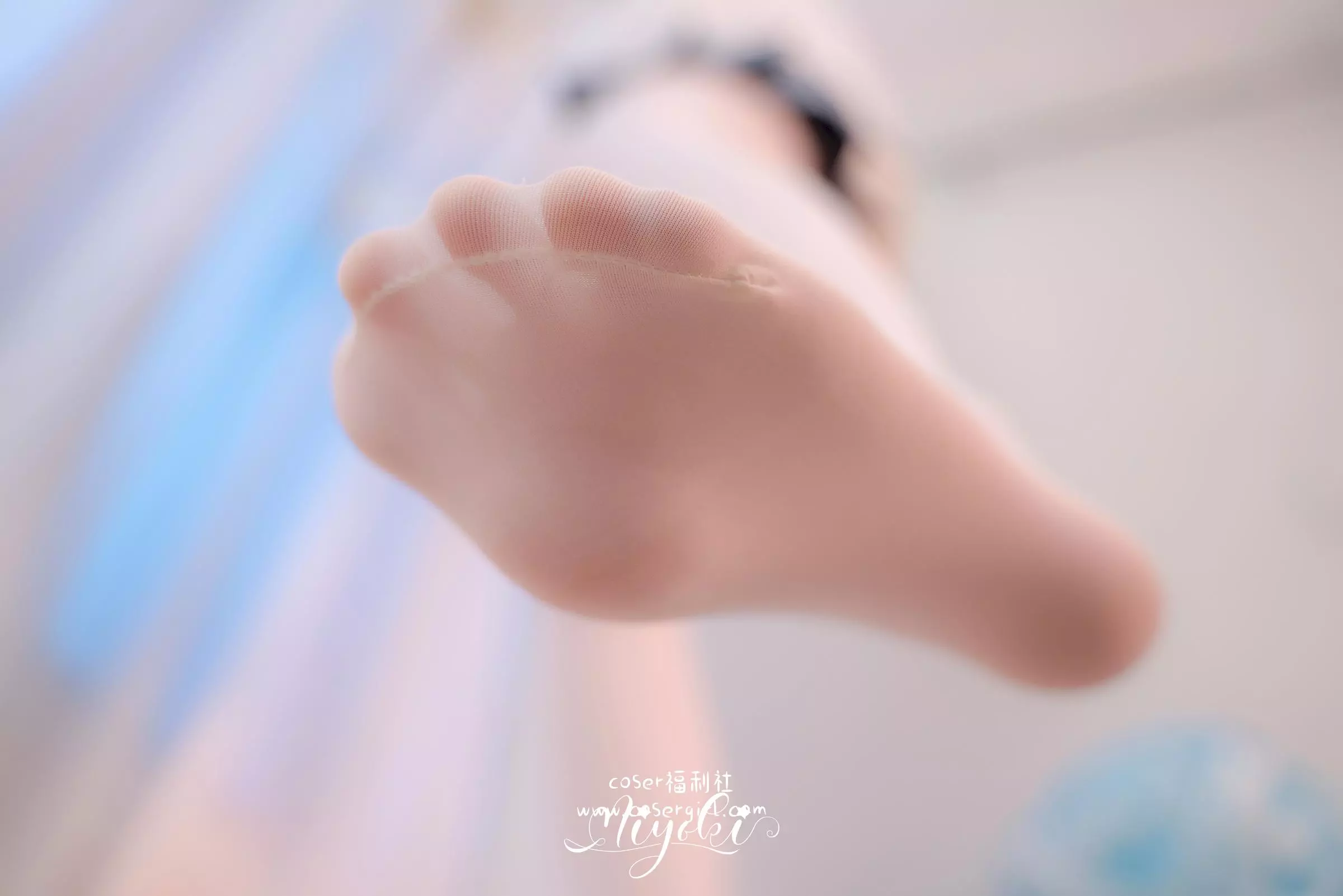 图片[3]-铃木美咲(Misaki Suzuki) 现役JK的美脚连裤袜6 - coser福利社写真图片在线观看-coser福利社