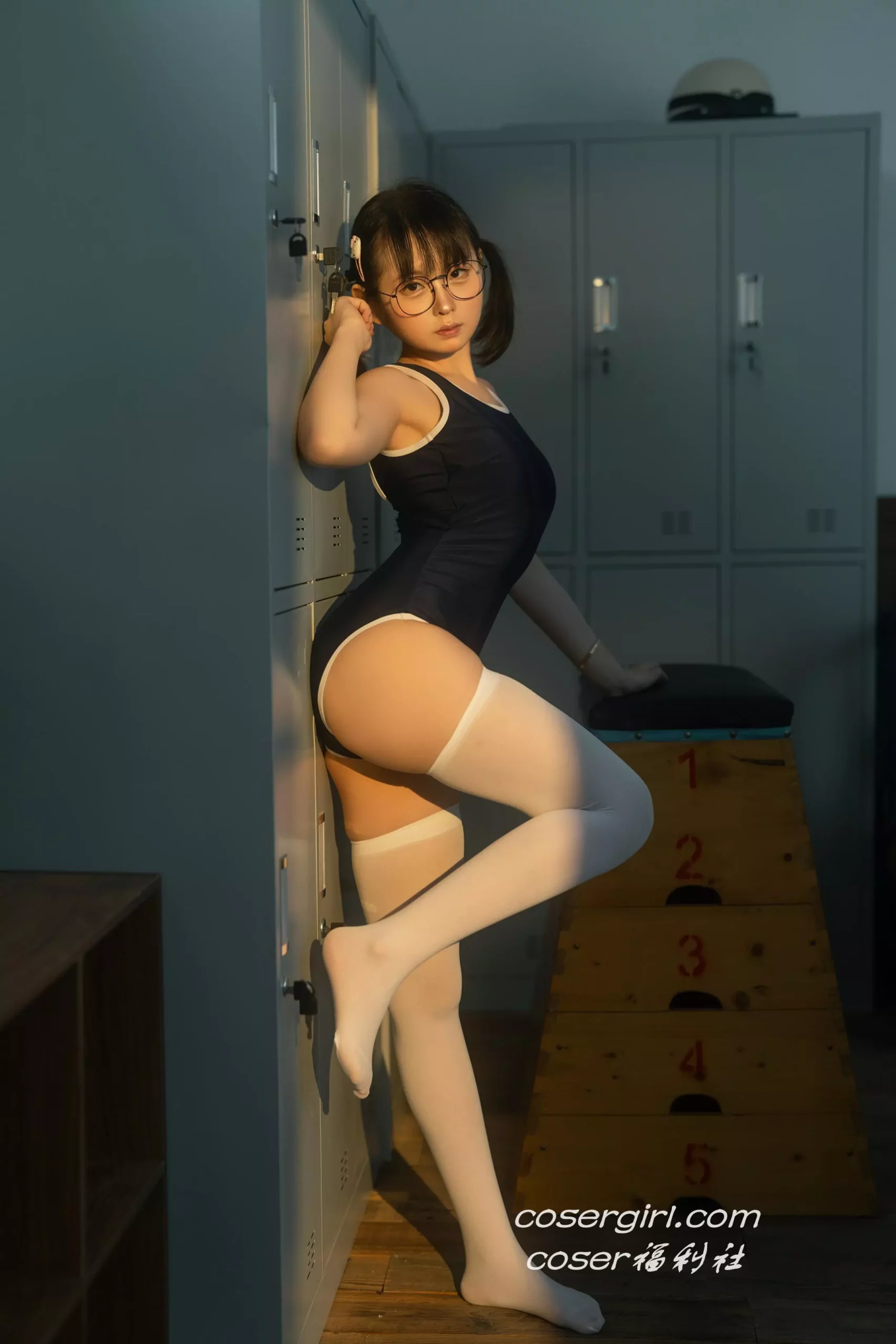 图片[3]-幼水铃衣 午间更衣室 - coser福利社最新写真图片在线观看-coser福利社