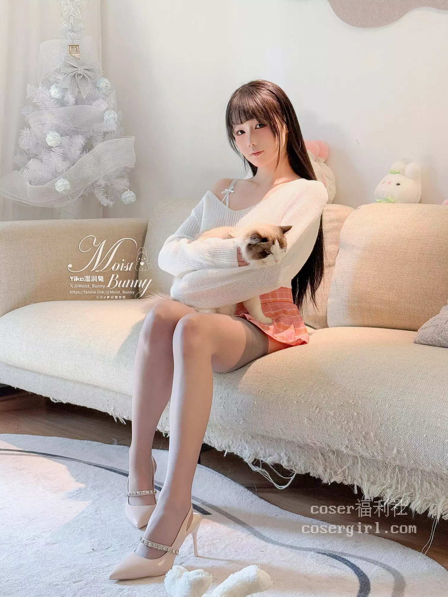图片[1]-Yiko湿润兔 情人节特辑『浪漫假日』 - coser福利社-coser福利社