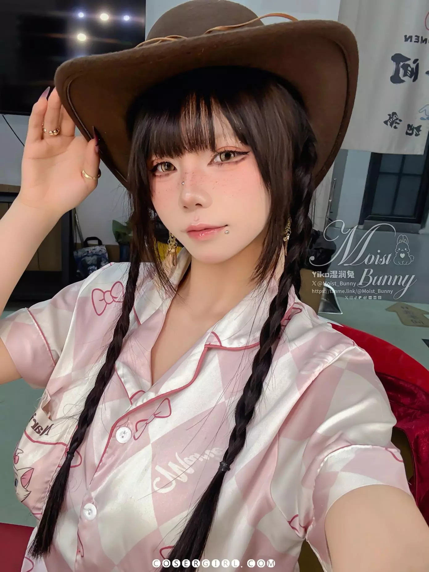 图片[3]-Yiko湿润兔 6月作品『西部逆兔女郎』 - coser福利社在线观看-coser福利社