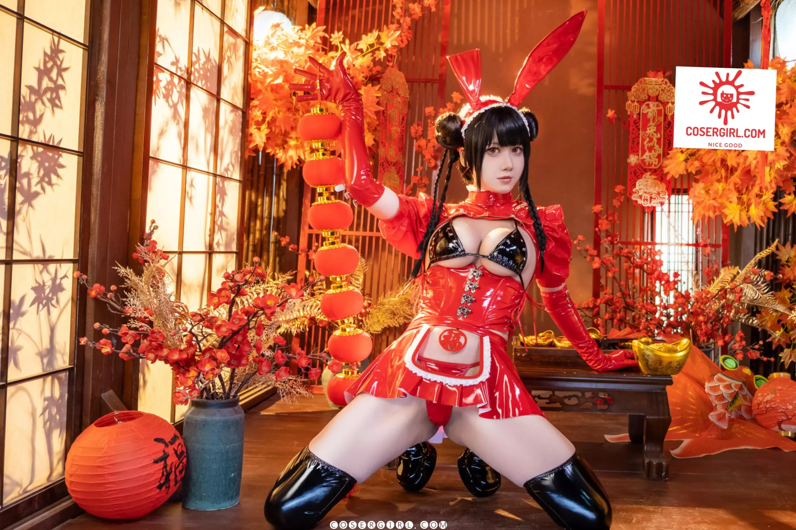 泉桃子 2023 贺岁红兔 《红黑》 - coser福利社写真图片在线观看-coser福利社
