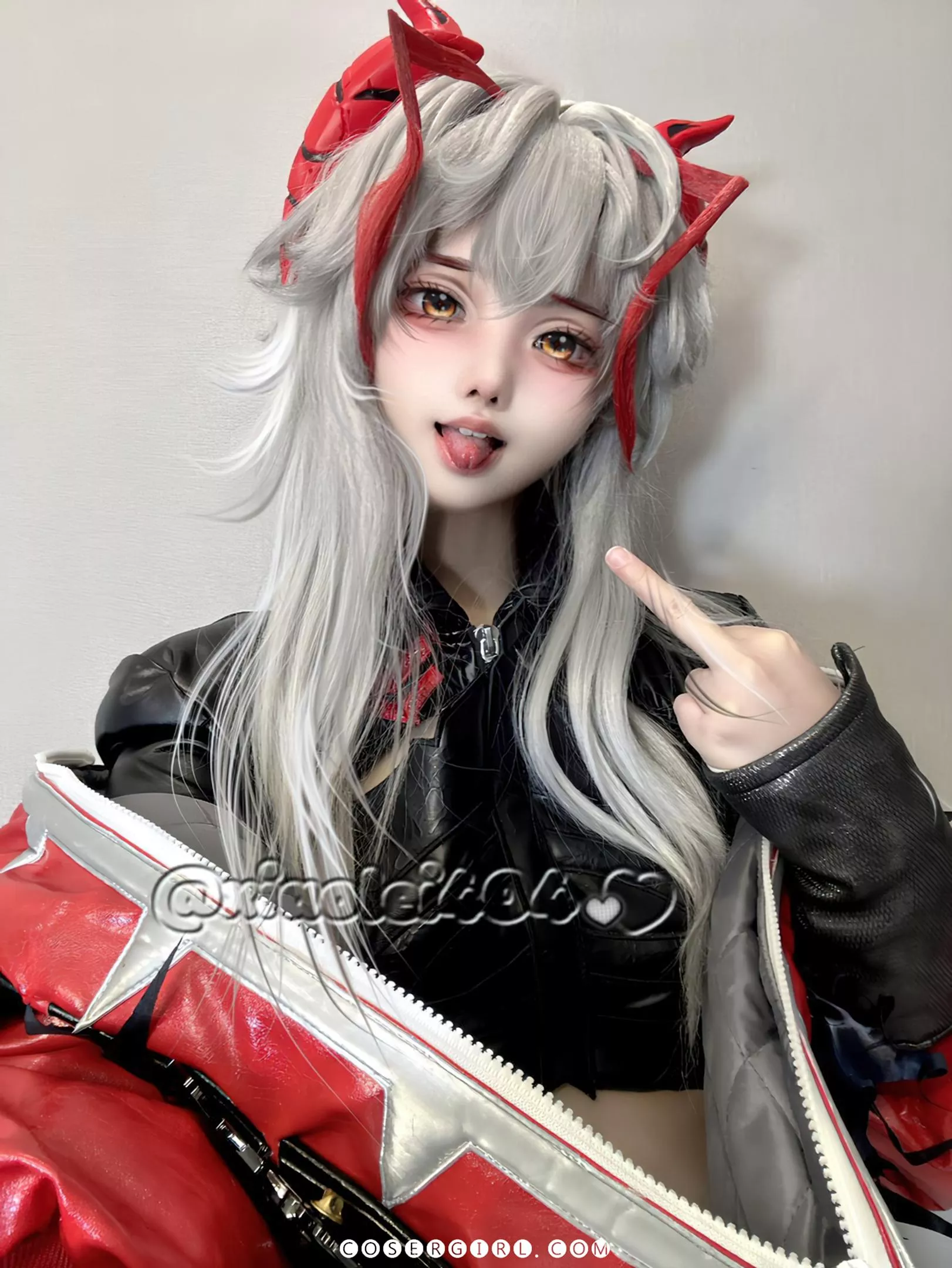 Xiaolei404 写真合集下载-coser福利社