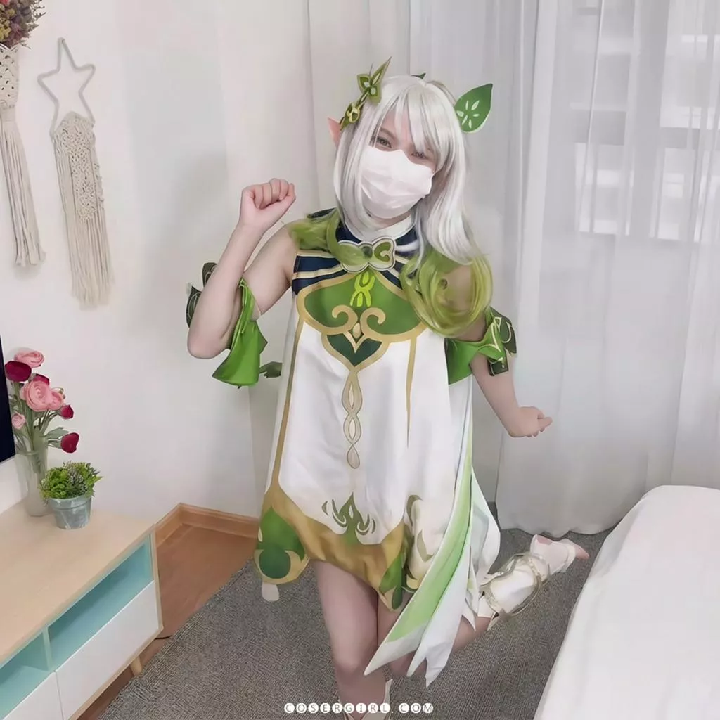 小熊奈奈 写真合集下载-coser福利社